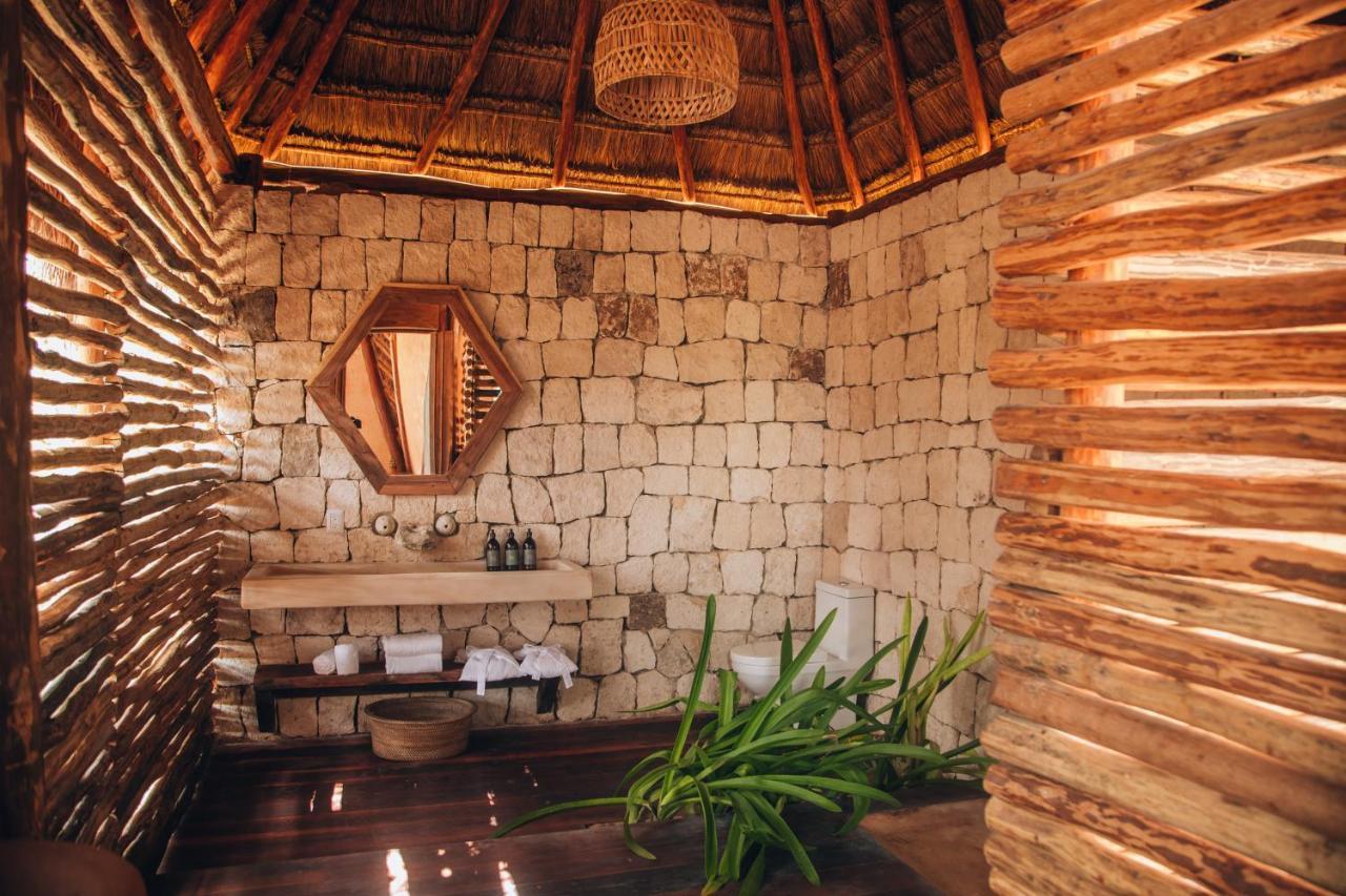 Ikal Tulum Hotel Экстерьер фото Bathroom at the Hotel Habitas