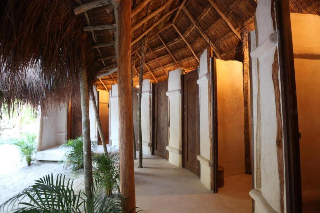 Ikal Tulum Hotel Экстерьер фото Interior of the Palace of Columns